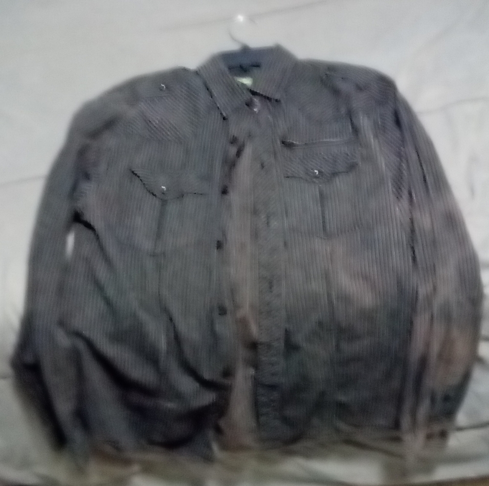 Men's casual shirt